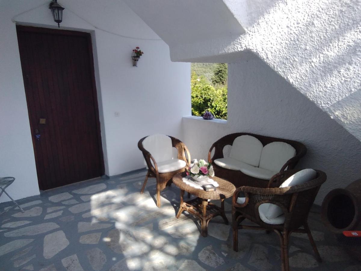 Villa Ourania Troulos Exterior foto